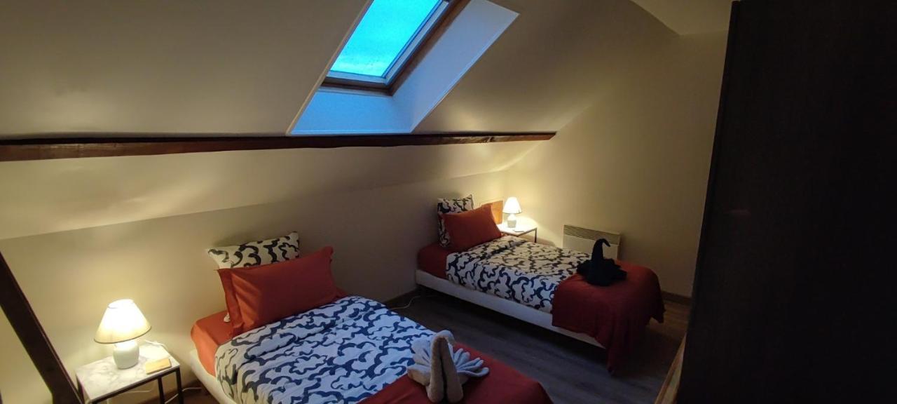 Au Pied Du Chateau 2 ベルガルド・ドゥ・ロアレ 部屋 写真