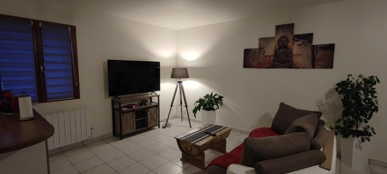 Au Pied Du Chateau 2 ベルガルド・ドゥ・ロアレ 部屋 写真